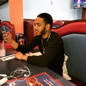 Meet your Posher, Kenny